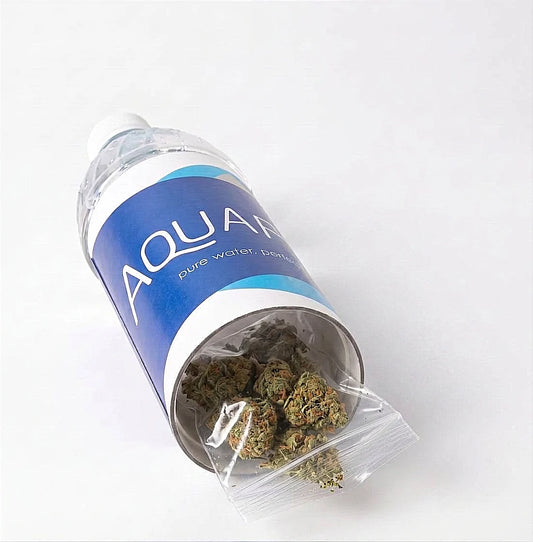 Botella de agua con compartimento oculto para Conciertos